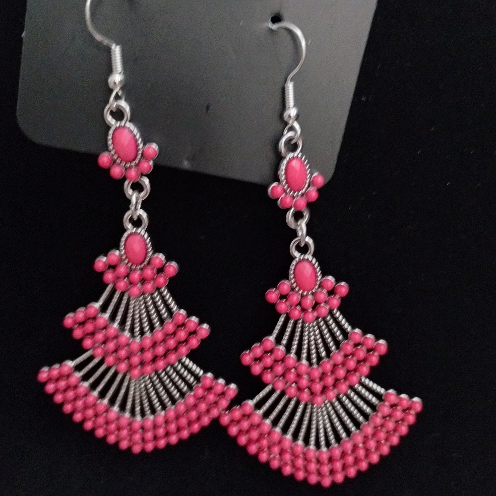 Dangle earrings
